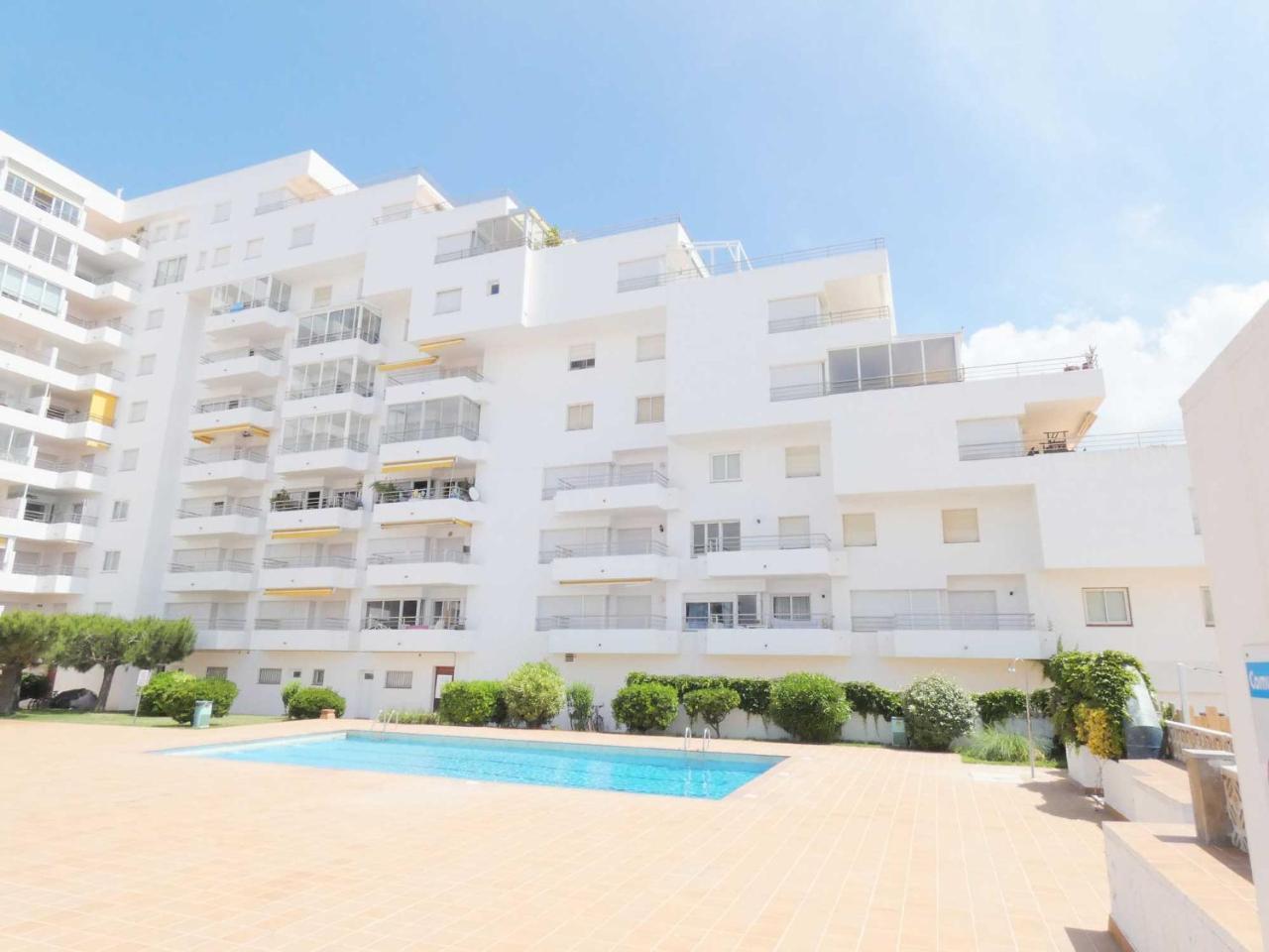 Mare Nostrum 131 Rosas Exterior foto
